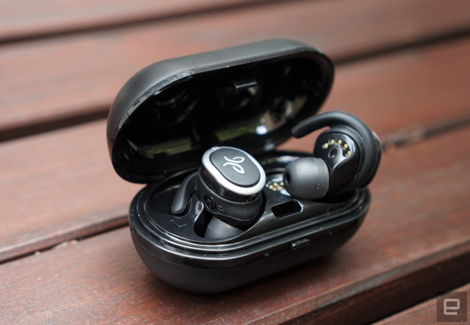 Jaybird RUN Review by Engadget