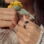 Load image into Gallery viewer, Oura Ring 5 Stealth